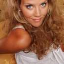 Get Ready to Chat and Flirt with Ricki on Live Cams!